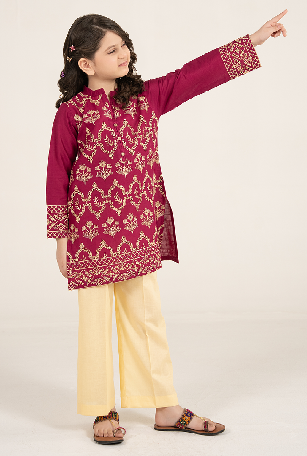 Magenta Colour All Over Front Embroidrey With Lemon Trouser