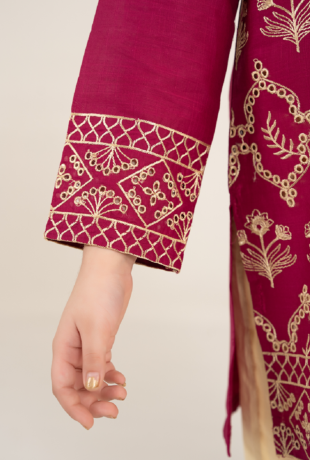 Magenta Colour All Over Front Embroidrey With Lemon Trouser