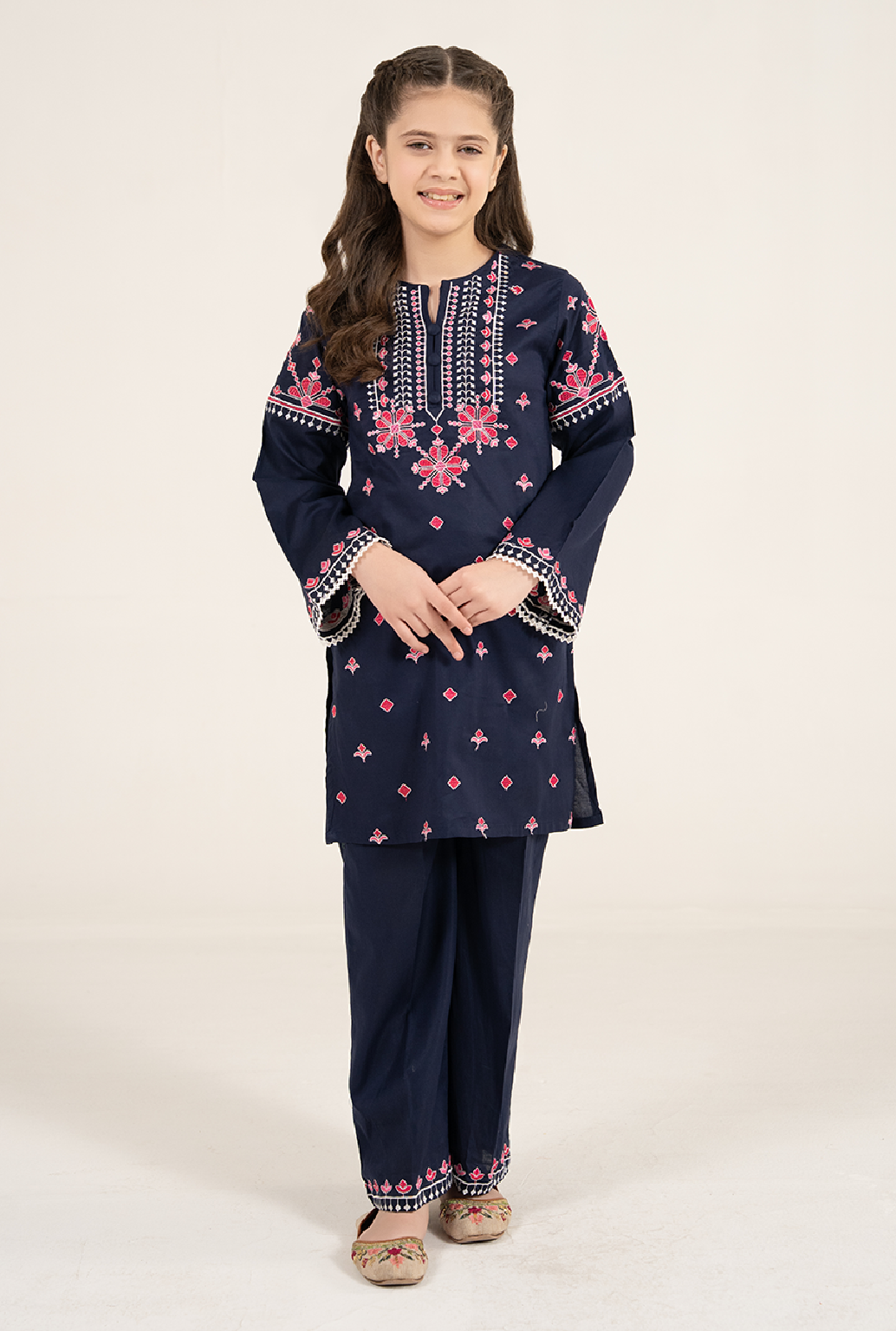 Navy Blue Embroidrey 2 Pices Suit