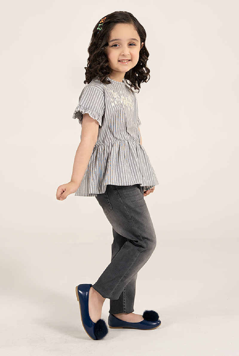 Stylish Cotton TOP With Chest Embroidrey Motive