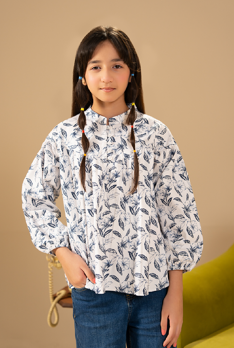 Elegant Floral All-Over Print With Button Detailing