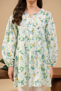 Light Mint Chicken Kari Top With White Trouser