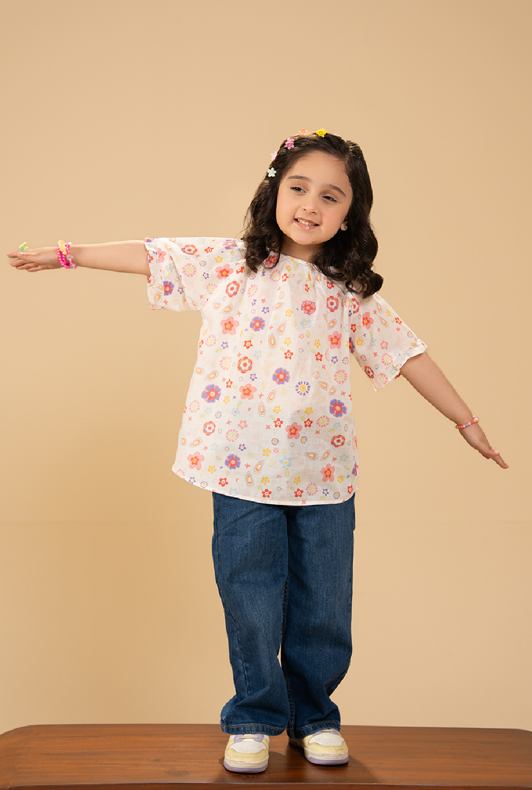 Elegant Floral Print Shirt For A Fresh, Joyful Look