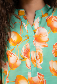 Stylish Bana Dora Lawn Kurta With Matching Trousers